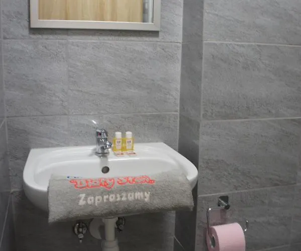 Goscinne Bialy Slon منزل للإقامة *